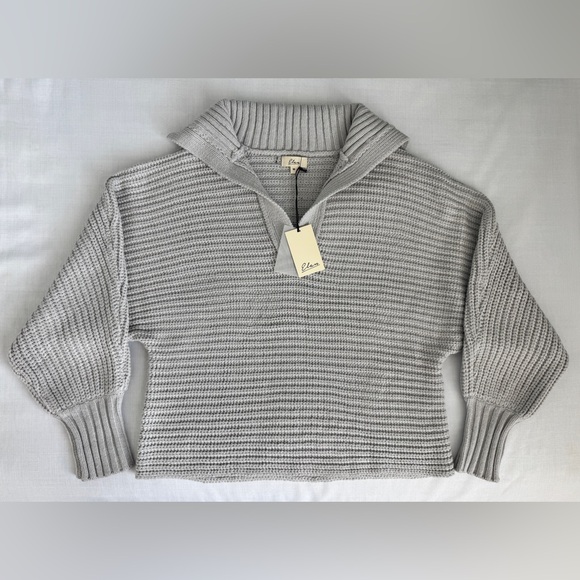 Elan Light Gray Chunky Knit V-Neck Collar Sweater Size M- Oversized & Cozy NWT - Picture 3 of 8